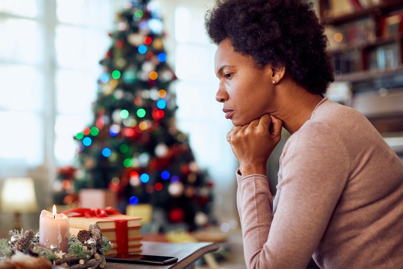 TherapyNYC | Unwrapping Holiday Anxiety: A Therapist's Perspective on Navigating Festive Stress