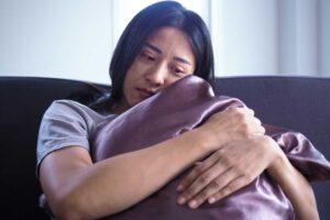 What are the Effects of Childhood Trauma on Adult Mental Health?