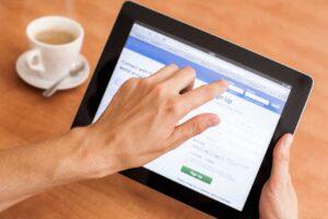 How Does Social Media Affect Mental Health?